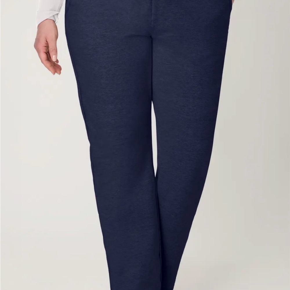 NWOT! Hanes Women's French Terry Pants with Pockets